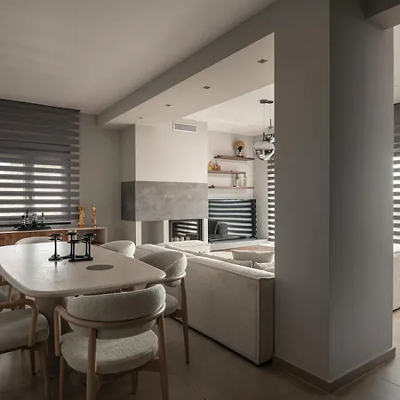 Noemia Luxury Pool فيلة